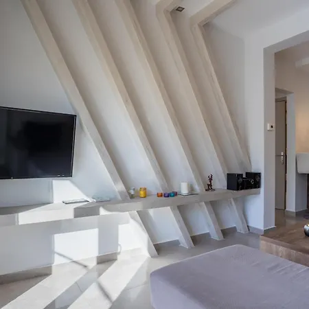 Homevision - 1 Gbit Ac Quiet Bright *